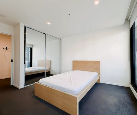 1 bed 1 bath - Photo 3