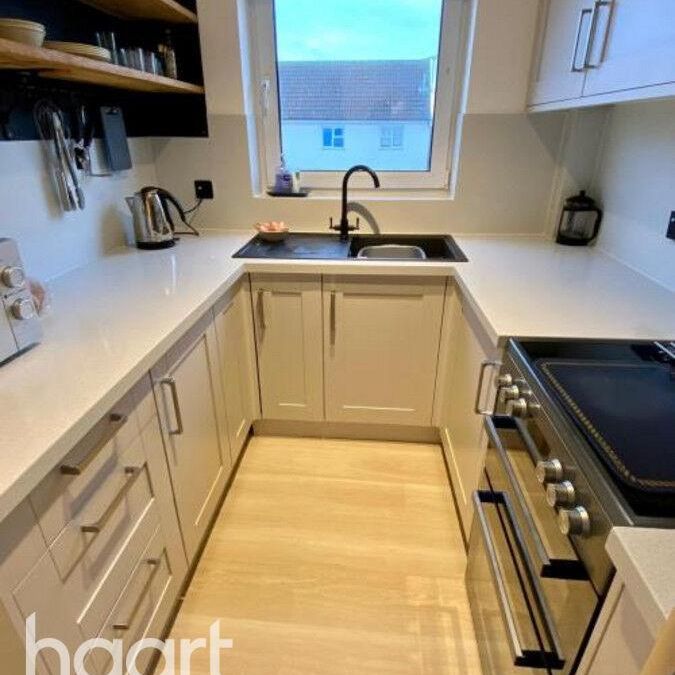 2 bedroom maisonette to rent - Photo 1