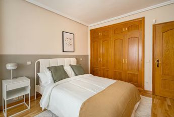 Calle de Umbría, Madrid, Community of Madrid 28043