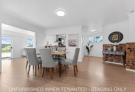 🏡 Recently Renovated 3BR+Garage Pakuranga 🌿 - Photo 5