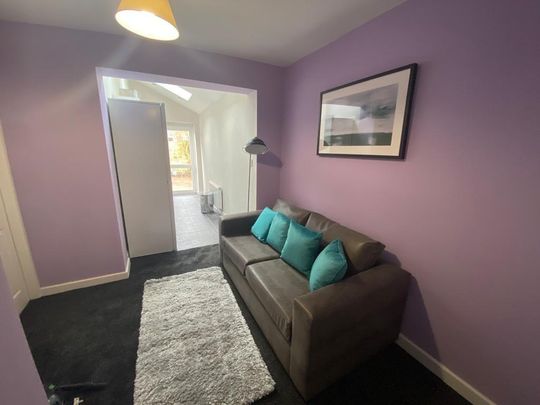 Manchester Road East - Photo 1