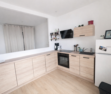 Location Maison 1 pièce 28m² LOIREAUXENCE 44370 - Photo 3