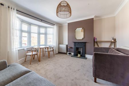 2 bed flat to rent in Guelder Road, Newcastle Upon Tyne, NE7 - Photo 3