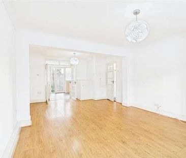 Arrowsmith Road, Chigwell, Essex, IG7 - Photo 6