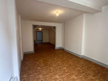 Apartment - Photo 2