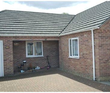 2 bedroom bungalow to rent - Photo 2