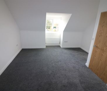 3 bedroom terraced house to rent - Photo 6