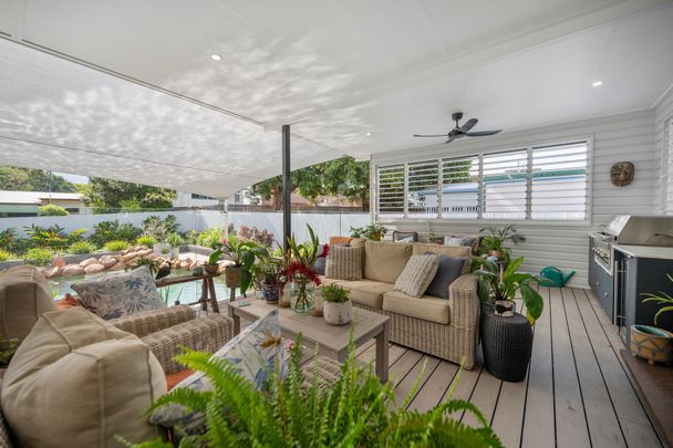 7 Thomas Street, Pimlico QLD 4812 - House For Rent | Domain - Photo 1