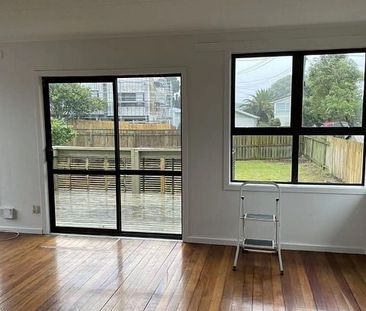 3 Bedroom House for Rent in Mt Wellington - Photo 3