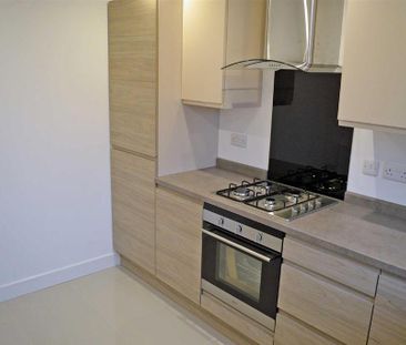 2 bedroom house to rent - Photo 1