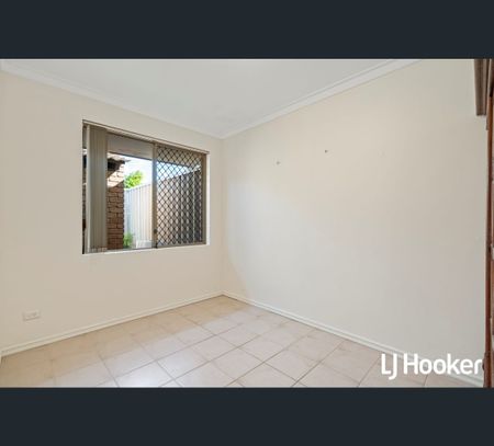 Unit 2/13 Manchester St, Victoria Park, WA 6100 - Photo 3
