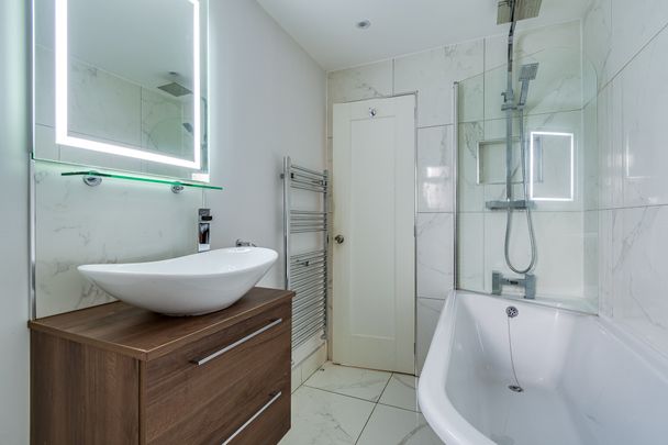 Howth Terrace - Photo 1