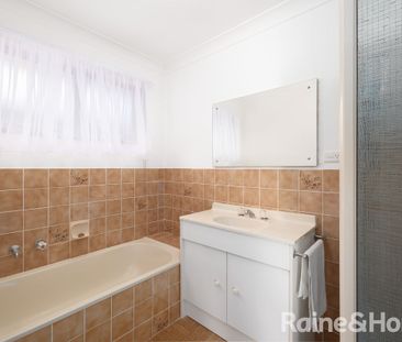Lovely 3 bedroom home - Photo 4