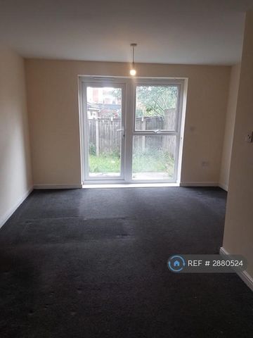 4 bedroom terraced house to rent - Photo 2