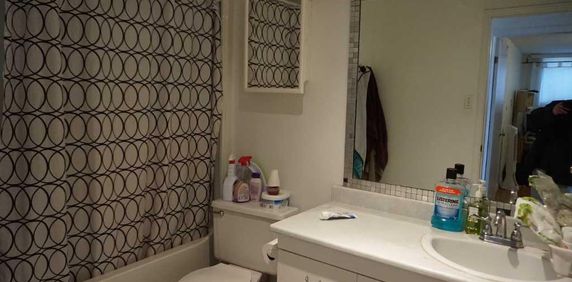 Beau 4 1/2 à louer - To rent, Ahuntsic-Cartierville. Occupation immédiate. - Photo 2