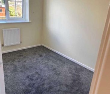 Lutterworth, Leicestershire, LE17 - Photo 1