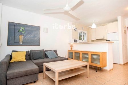 Alquiler de piso en Calle Marqués de Ivanrey - Photo 4