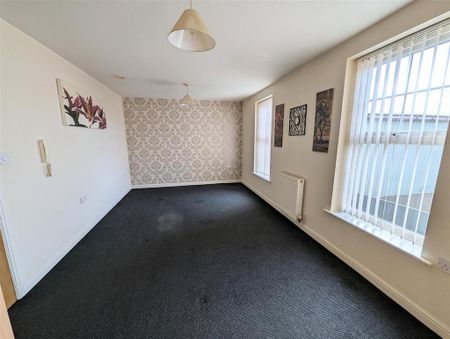 2 bedroom apartment to rent - Photo 4