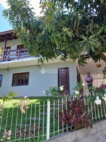 Casa com 3 quartos e 100m² para alugar em Ribeirão da Ilha, Florianópolis. - Foto 4
