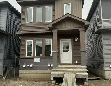 PRICE REDUCED!!! Brand new 4 Bedrooms House in Chappelle | 9540 Carson Bend Southwest, Edmonton - Photo 1