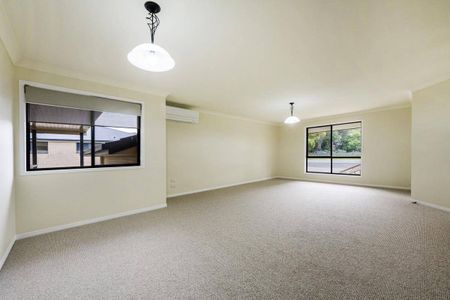 ROOM TO LIVE LARGE - GENUINLEY LARGE HOME - Photo 3