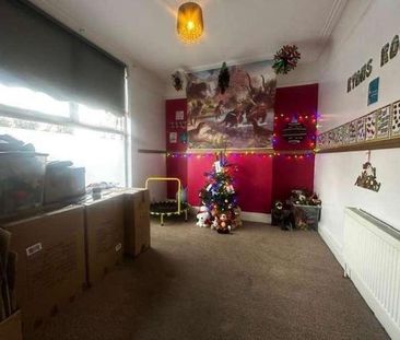 Elm Drive, Seaforth, Liverpool, L21 - Photo 4