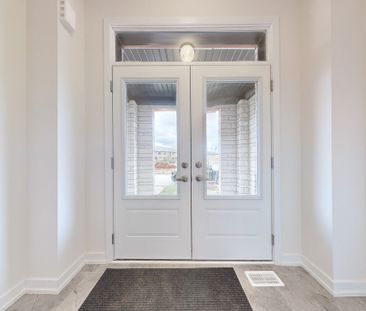 For Lease - 56 Haldimand Street, Vaughan, Ontario - Photo 6