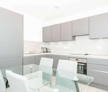 Chamberlain Court, Ironworks Way, E13 - Photo 6