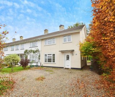 3 bedroom end of terrace house to rent - Photo 4