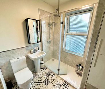 4 bedroom house share to rent - Photo 5