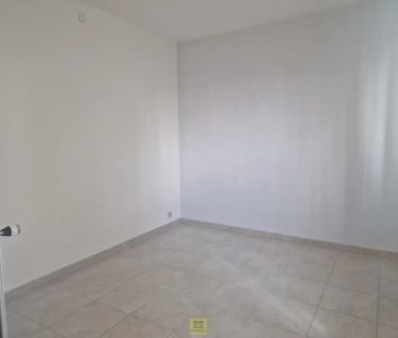Aantrekkelijk 2-slaapkamerappartement rustig doch centraal gelegen. - Photo 4