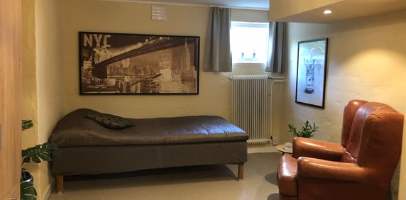 Gustav Adolfs gata, Skövde - Photo 2