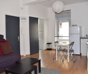 Location Appartement 2 pièces 32m² NARBONNE 11100 - Photo 2