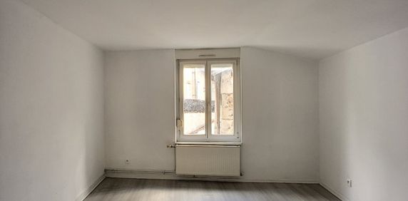 Appartement 4 pièces à Commercy - Photo 2