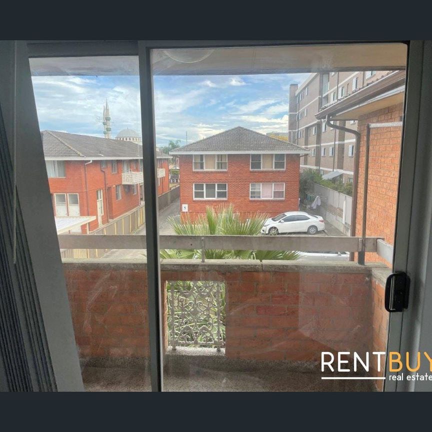 2 BEDROOM UNIT FOR LEASE - Photo 1