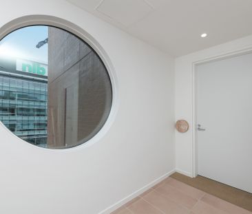 401/23 Honeysuckle Drive, Newcastle NSW 2300 - Photo 1