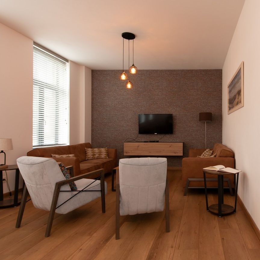 Royale, bemeubelde duplex met 3 slaapkamers in het hartje van Nieuwpoort - Photo 1