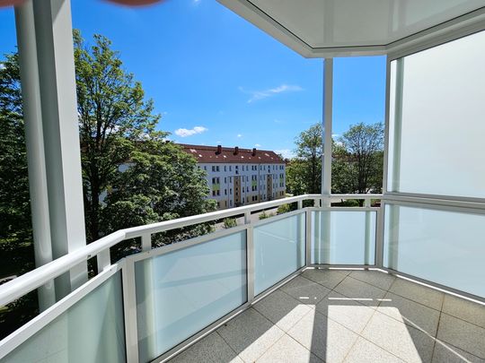 Traumwohnung komplett NEU mit Balkon - Photo 1