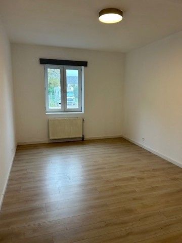 Gelijkvloers appartement op wandelafstand uit het centrum - Photo 3