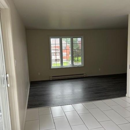 4.5 à Lévis - Style Condo - Photo 3