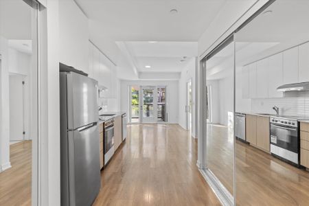 For Lease - 130 Canon Jackson Drive Unit# 211, Toronto, Ontario - Photo 4