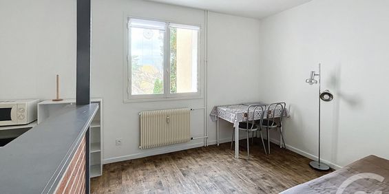 Location Appartement 1 pièce 17m² CLERMONT FERRAND 63000 - Photo 3