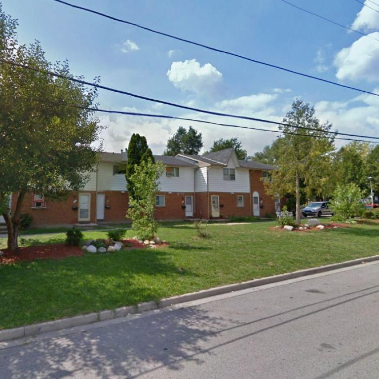 Two Bedroom Townhouse - Photo 1