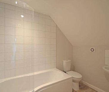 Pulborough, West Sussex, RH20 - Photo 1