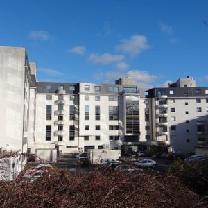 Location Appartement 1 pièce 21m² RODEZ 12000 - Photo 2