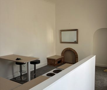 High Street, Horncastle - Photo 1