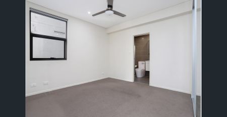 Beautiful Unit in Kingswood - Photo 2