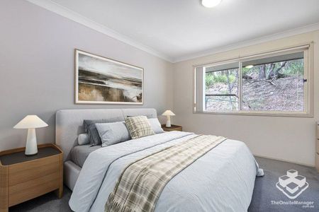 Handy two bedroom townhouse - Photo 4