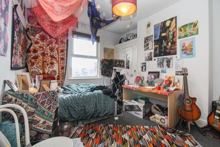 7 bedroom semi-detached house to rent - Photo 2