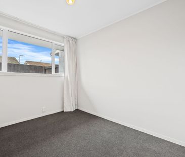 Modern two-bedroom townhouse in Hoon Hay! - Photo 5